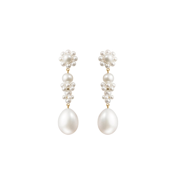 sophie-bille-brahe-bellis-l'eau-drop-earrings-pearls-14k-yellow-gold-EA120PBELFW